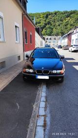 BMW E39 523i Touring - BMW 523: 523i E39
