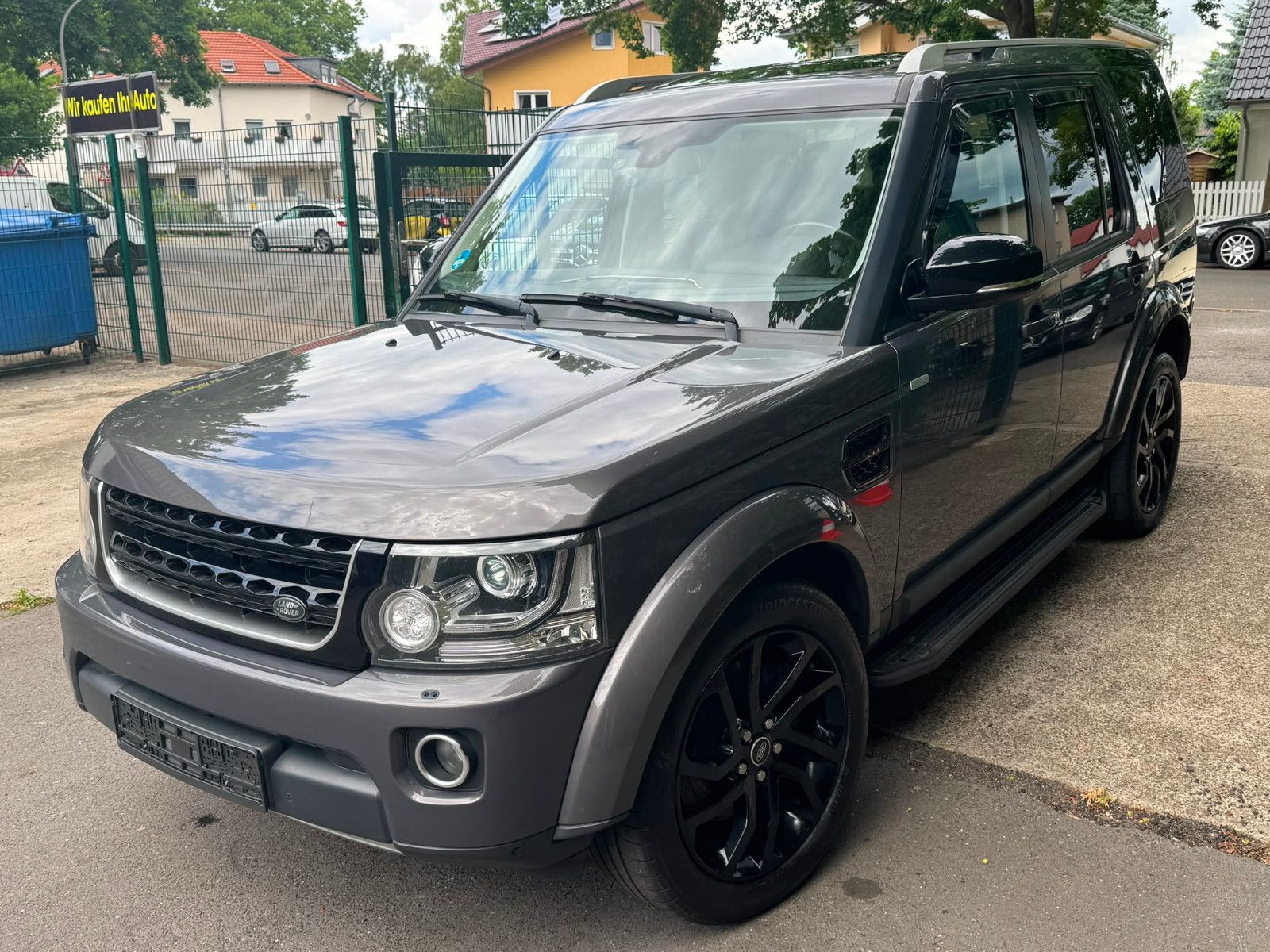 LAND ROVER Discovery