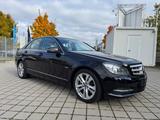 Mercedes-Benz C 200 Avantgarde/Leder/Garantie/1.Vorbesitzer - Mercedes-Benz C 200 Gebrauchtwagen in München