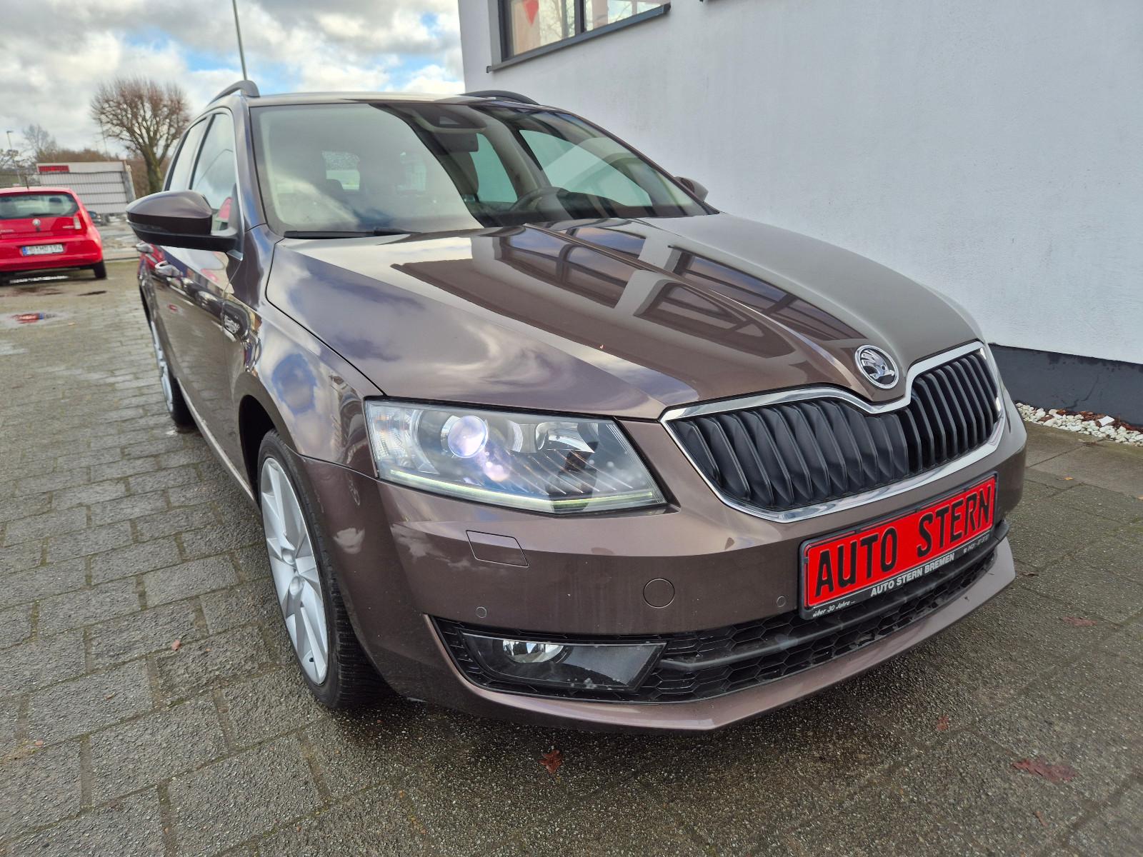 Skoda Octavia 1.8TSI DSG Combi Style Xenon Navi Canton