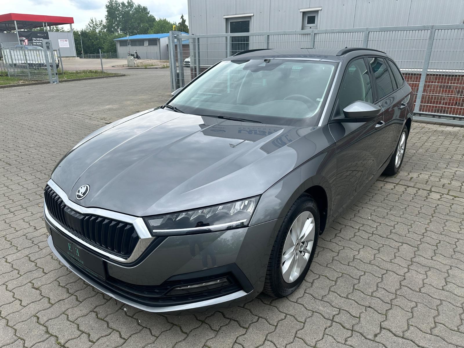 Skoda Octavia Combi Ambition LED Apple Carplay Kamera