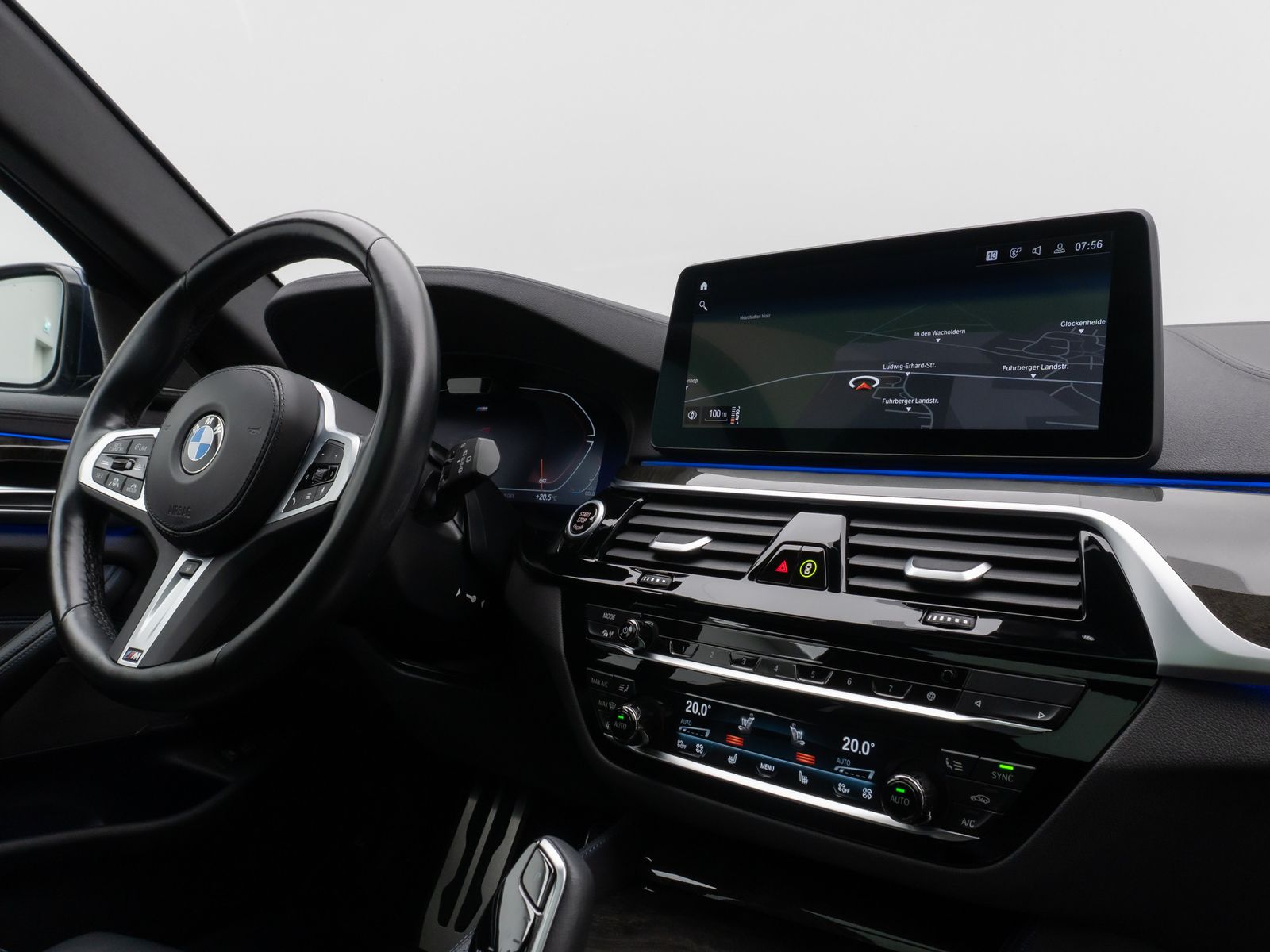 Fahrzeugabbildung BMW 520d xD M Sport FondEnt DAB Kamera Laser H/K 19"