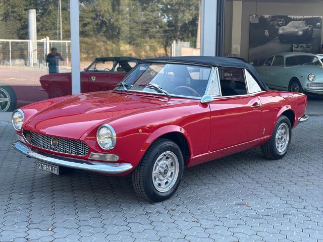 Fiat 124 Spider Spider