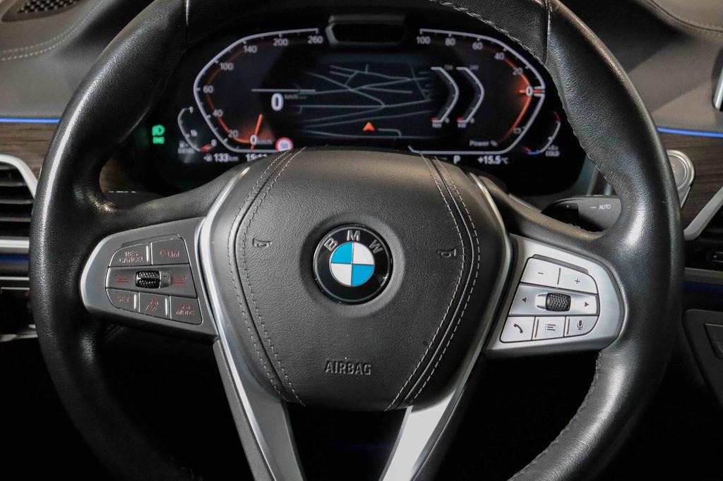 BMW 730