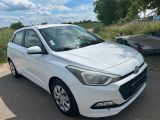 Hyundai i20 Intuitive - Hyundai i20 mit Diesel-Antrieb: Limousine, Klimaanlage
