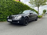 Mercedes-Benz Mercedes E 320 Benzin/LPG | 2. Hand  - Mercedes-Benz E 320 in Bielefeld