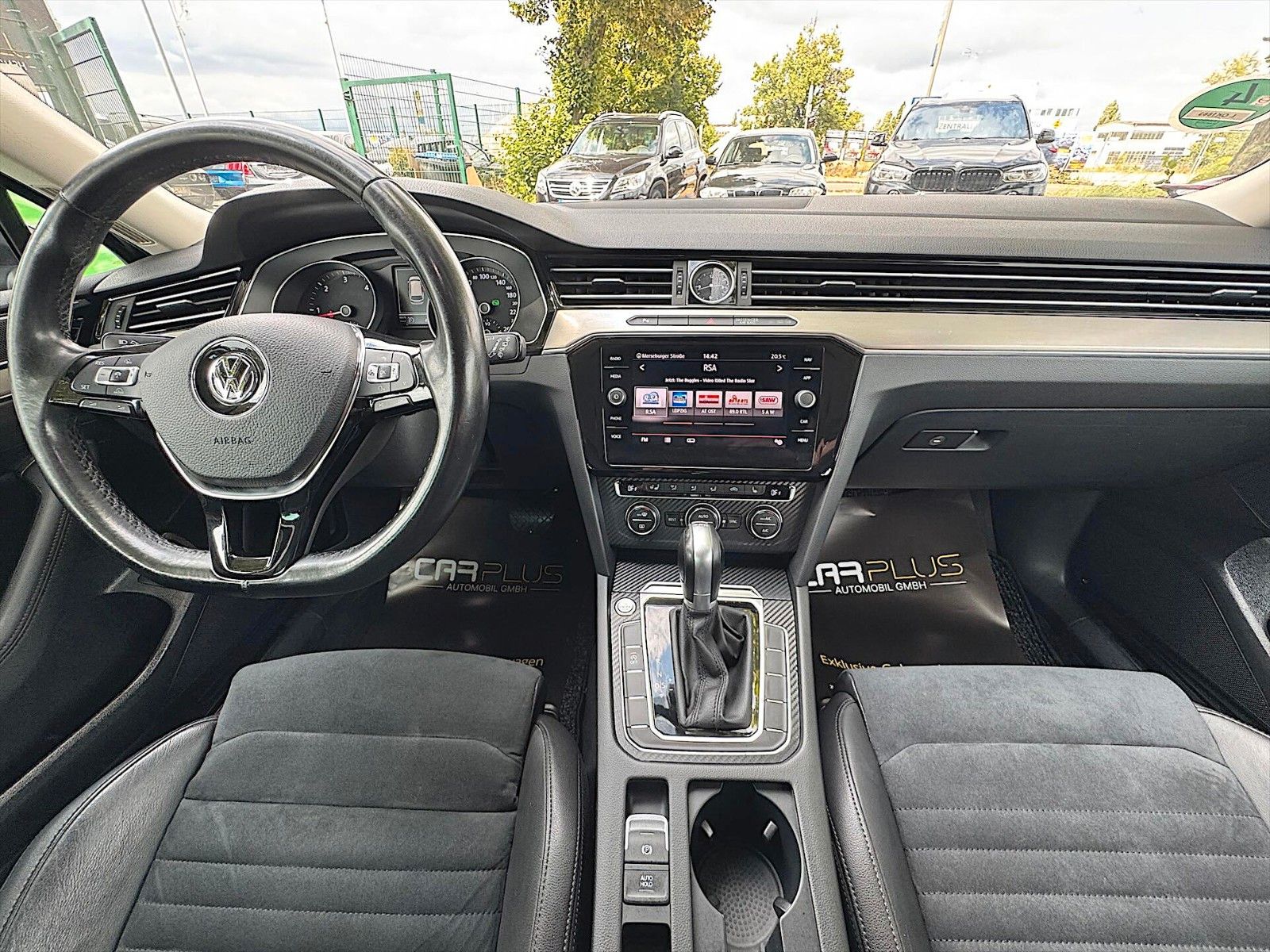 Fahrzeugabbildung Volkswagen Passat Variant 2.0 TDI Highline DSG *LED*Navi*