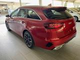 Kia Ceed SW 1.5 T-GDI DCT7 OPF GT Line - Kia Cee d mit Benzin-Antrieb