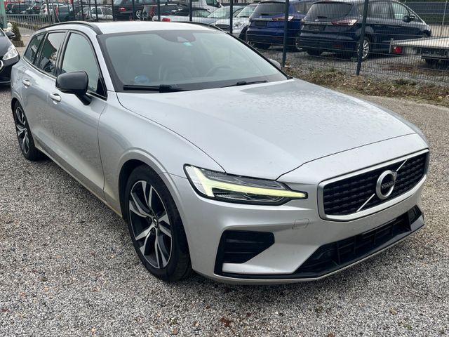 Volvo V60 Kombi R Design AWD Autom. Navi Leder EU6