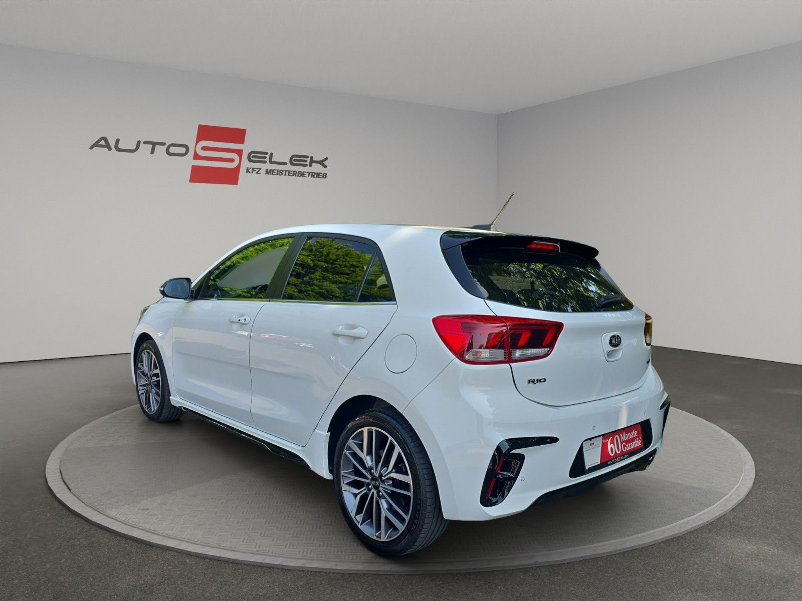 Fahrzeugabbildung Kia Rio GT-Line KAMERA NAVI LEDER