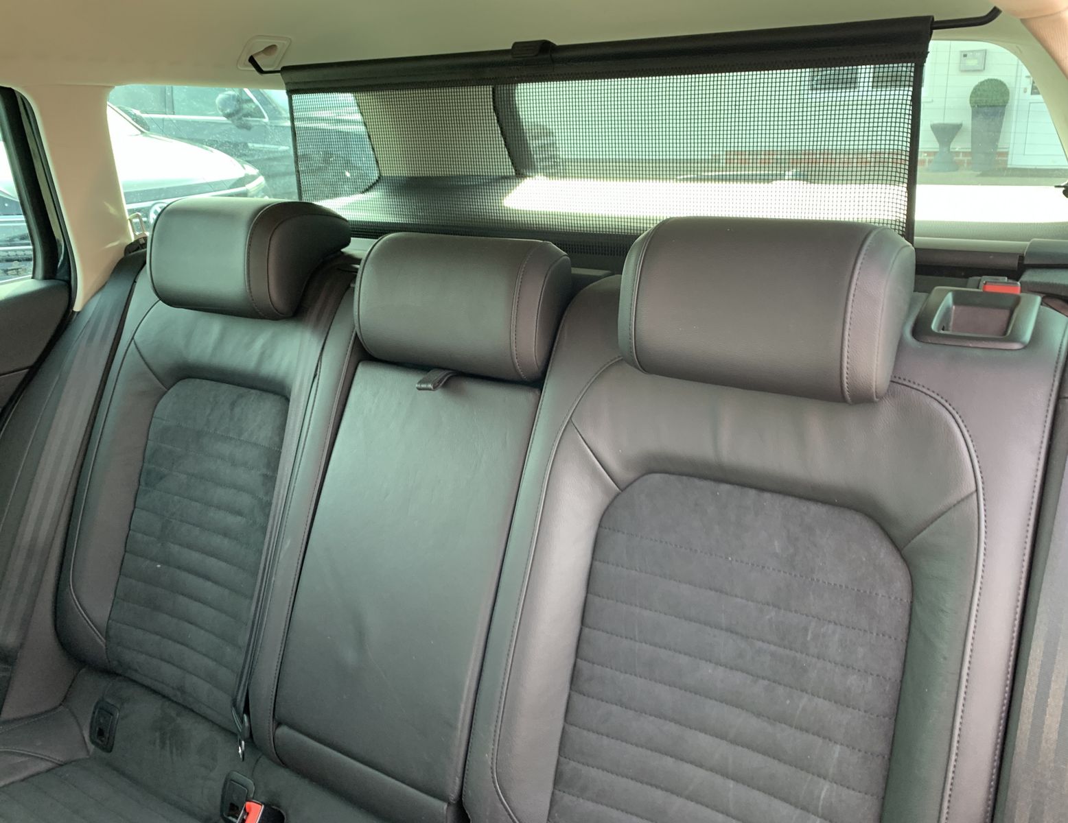 Fahrzeugabbildung Volkswagen Passat Variant 2.0 TDI*Highline*AHK*STHZ*Cam*