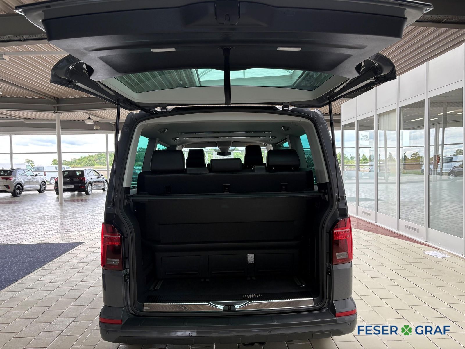 Volkswagen T6 Multivan - Bild 4