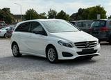 Mercedes-Benz B 200 Edition NAVI+KAMERA+TEILLEDER+LED+PDC+AHK - Mercedes-Benz Gebrauchtwagen in Düren