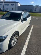 BMW 320d xDrive Touring M Sport Shadow Auto. M S... - BMW 320: Kombi, 320d M Sport