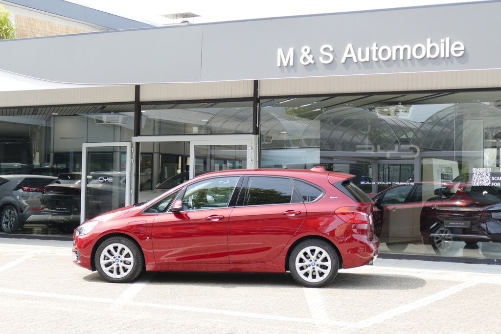 Image of BMW 225