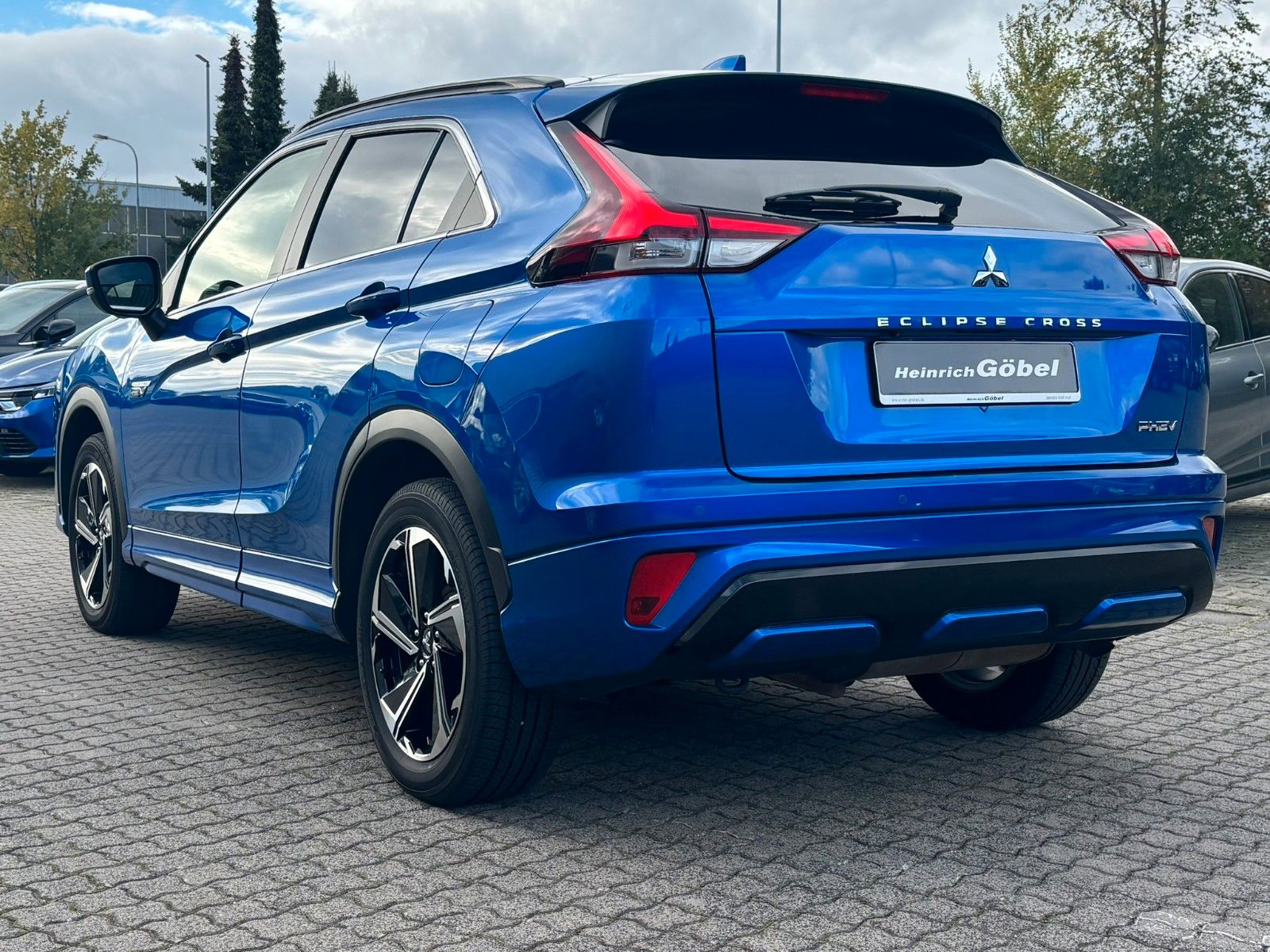 Fahrzeugabbildung Mitsubishi Eclipse Cross PHEV PLUS