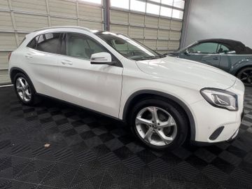 Mercedes GLA 180 - 9