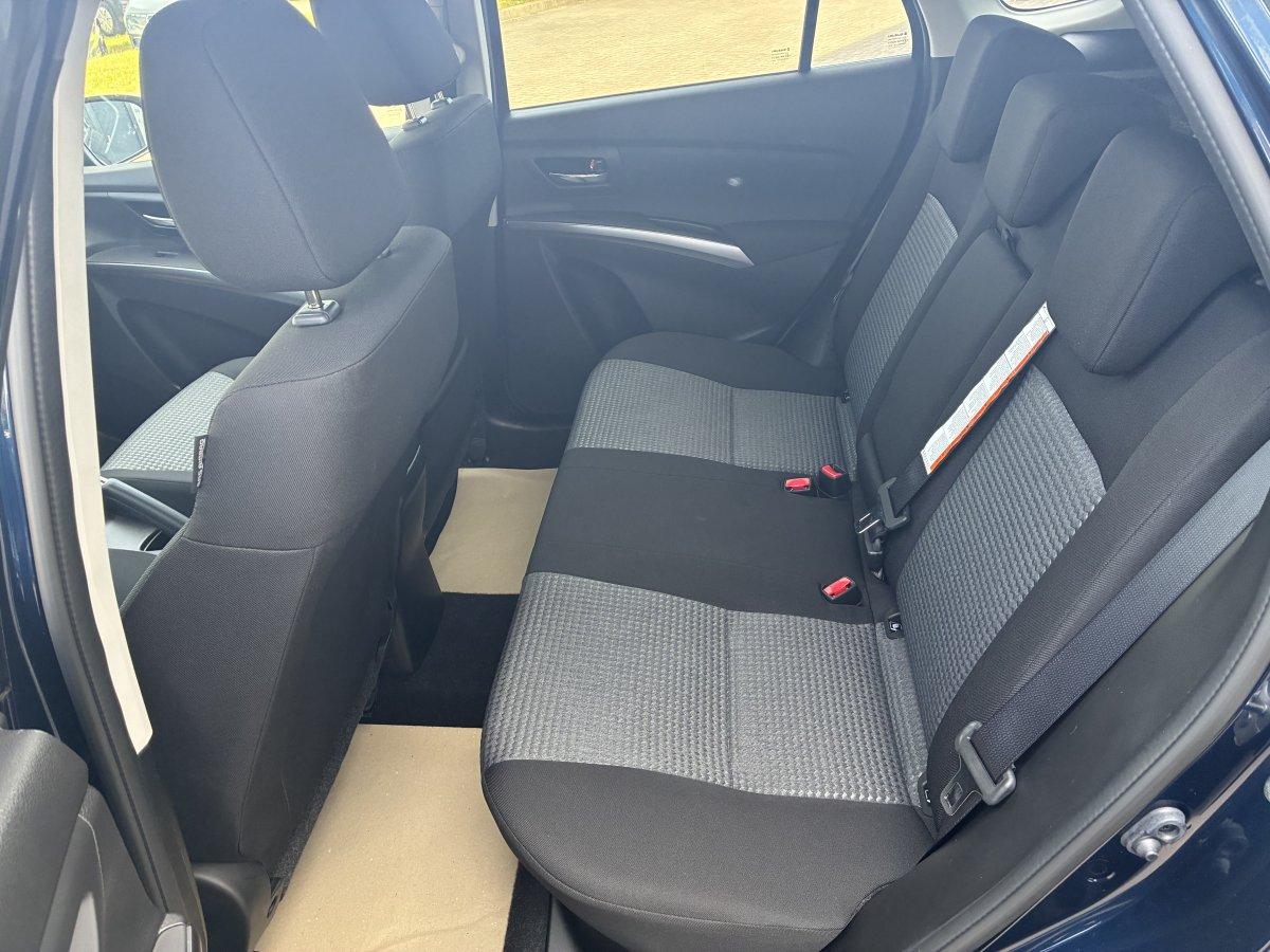 Suzuki S-CROSS 1.4 COMFORT MHEV RFK LED ACC