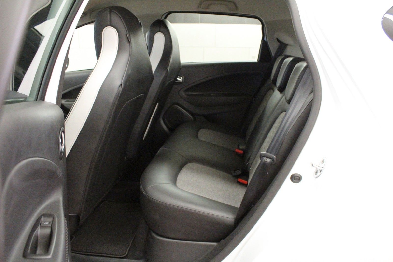 Fahrzeugabbildung Renault ZOE E-Tech *Intens 135*Winterpaket*