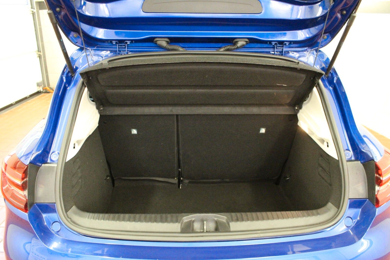 Fahrzeugabbildung Renault Clio TCe 90 Intens*Winterpaket*City Paket*