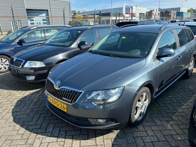 Skoda Superb kombi 1.6 TDI Active Business