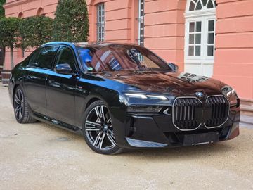 BMW 740 - 1