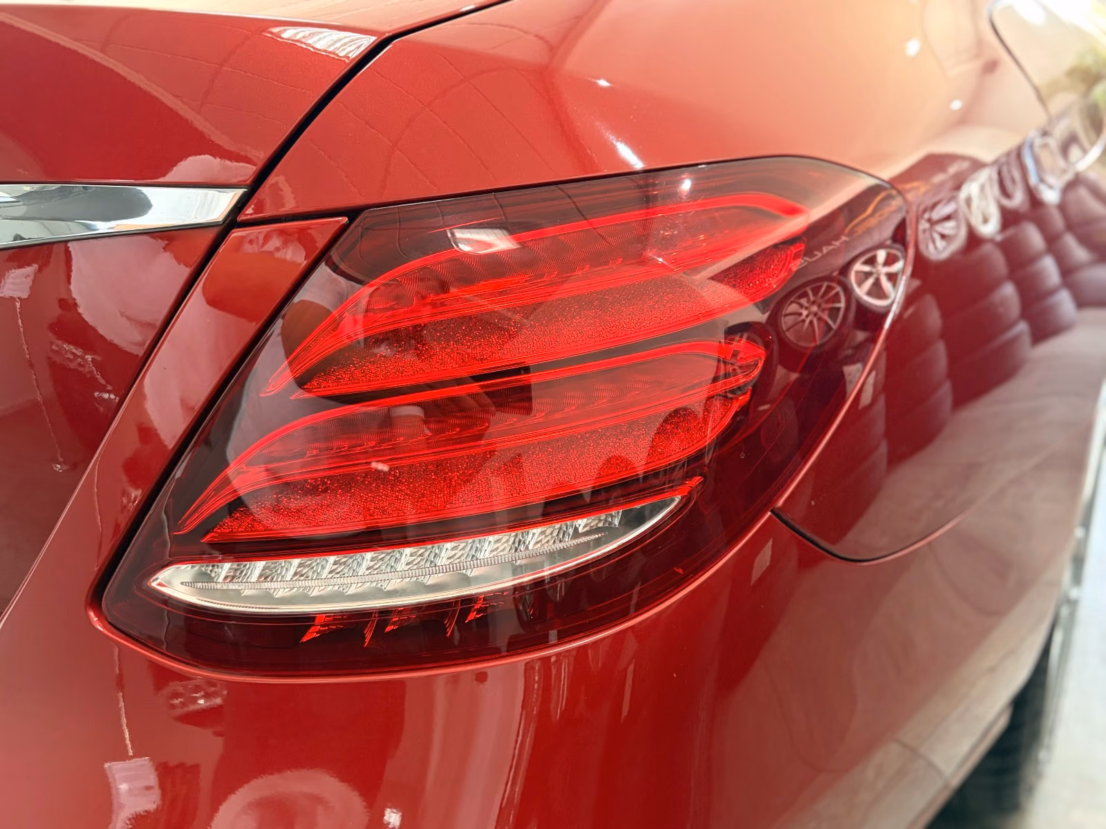 Mercedes-Benz E 200*Avantgarde*Multibeam*LED*AHK*Night*Kamera*