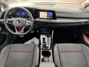 Volkswagen Golf GTI Clubsport 2,0l TSI 300PS 7-Gang-DSG