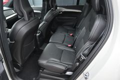 Fahrzeugabbildung Volvo XC90 R Design T8 AWD*LUFT*B&W*PANO*HUD*