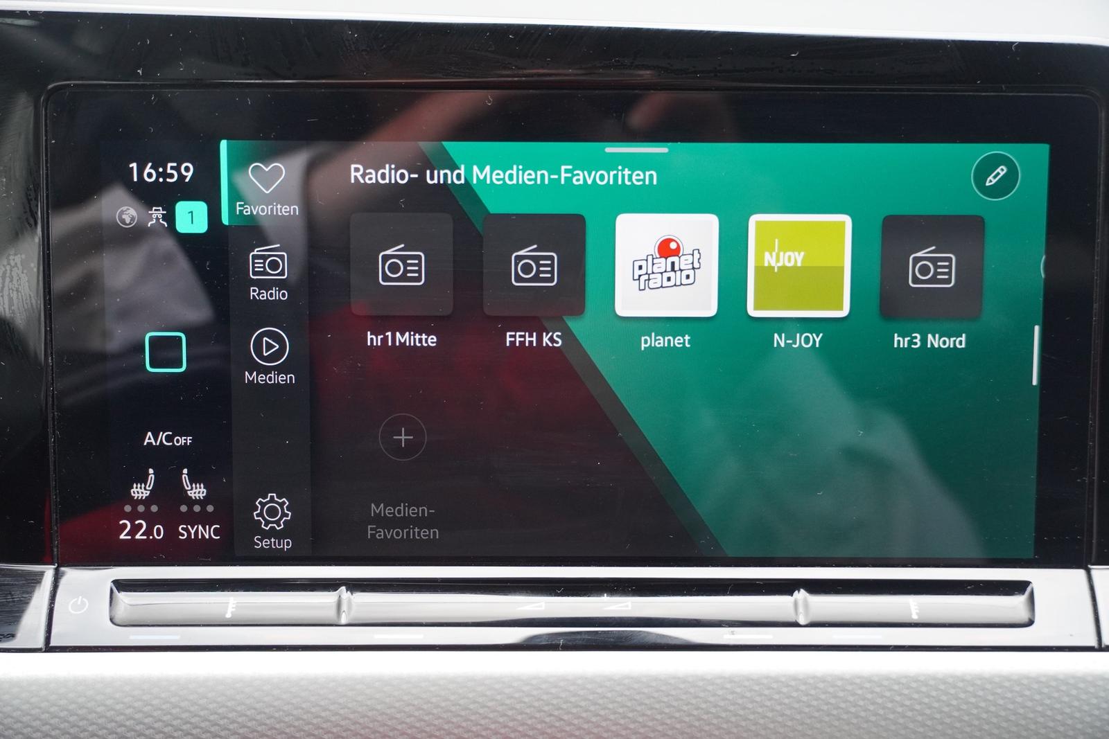 Volkswagen Golf VIII Variant 1.0 Move ACC Android Apple AHK, миниатюра 14