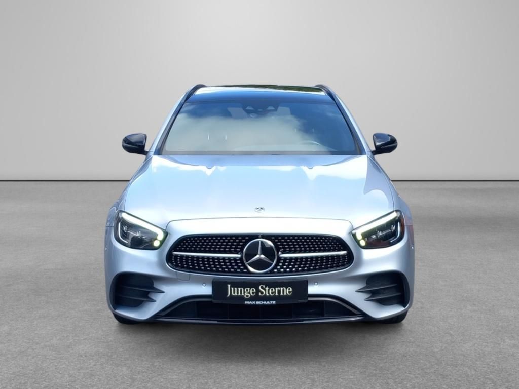 Fahrzeugabbildung Mercedes-Benz E 400 d 4MATIC T-Modell AMG*Nav*HUD*PDC*LED*360°