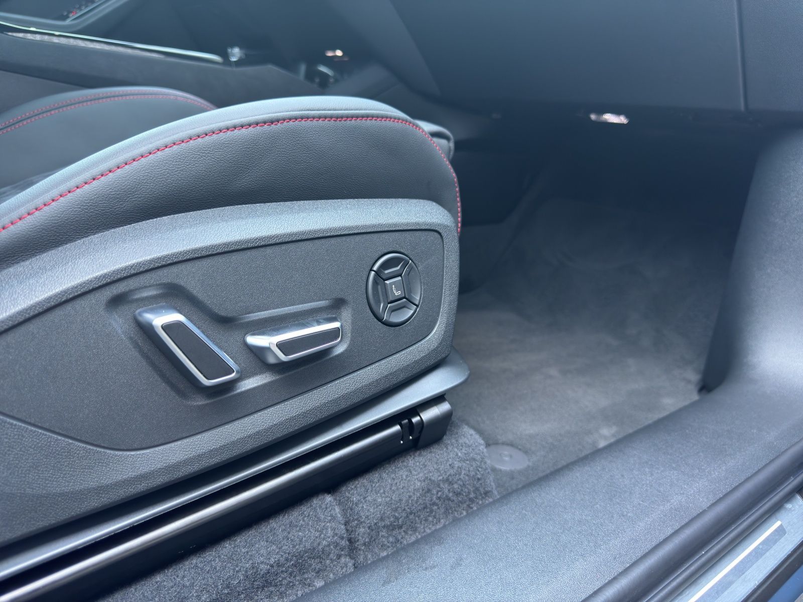 Audi Q6 e-tron - Bild 17