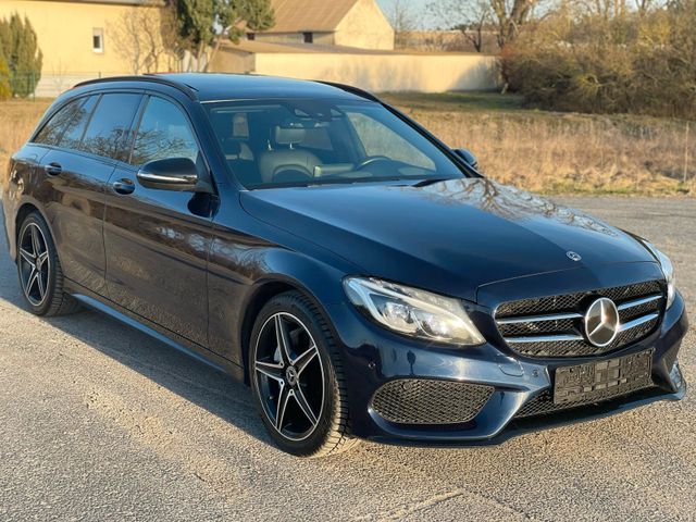 Mercedes-Benz C 220d T-Modell AMG/AHK/LED/HUD/KAMERA/LEDER/