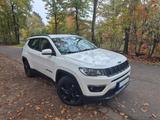 Jeep Compass 2.0 MultiJet 103kW Night Eagle 4x4 A... - Jeep Compass Gebrauchtwagen in Frankfurt