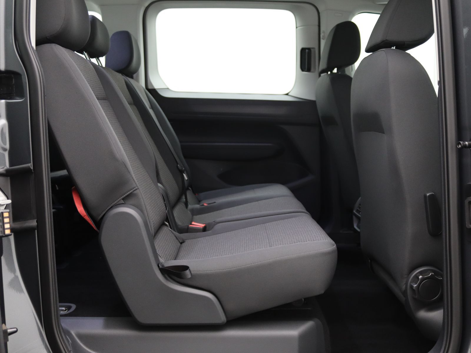 Volkswagen Caddy Maxi - Bild 12