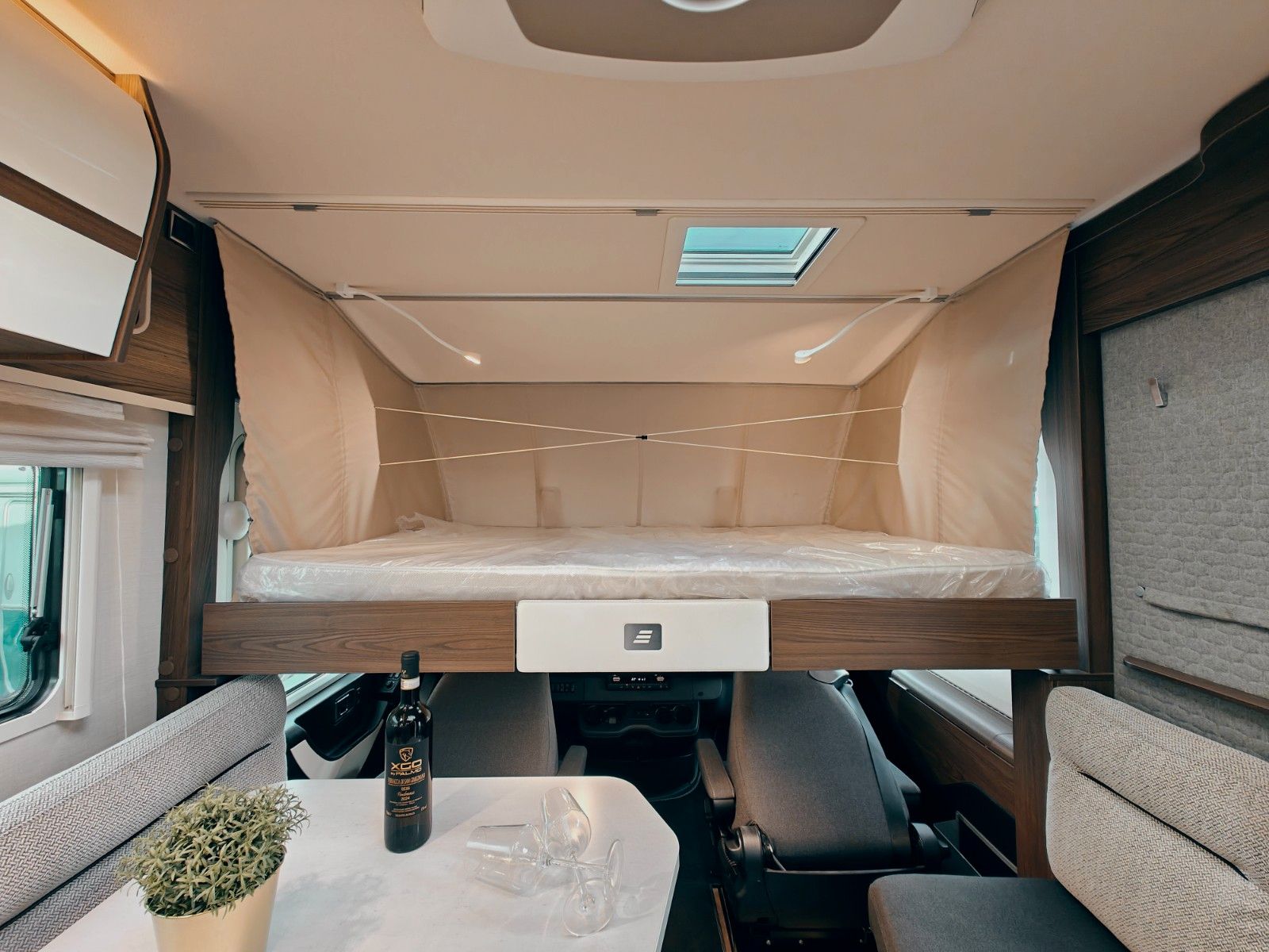 Fahrzeugabbildung HYMER / ERIBA / HYMERCAR B-KLASSE ML I 780 MASTERLINE - AUS ERSTBESITZ