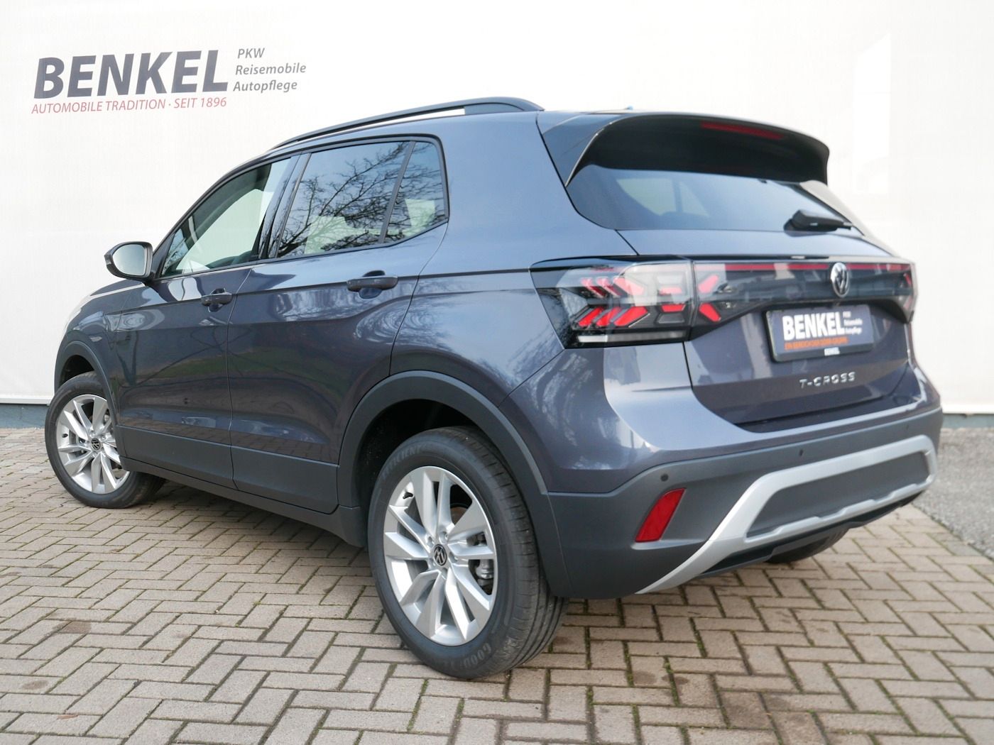 Fahrzeugabbildung Volkswagen T-Cross 1.0 TSI Life DSG Matrix Kamera SHZ