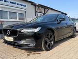 Volvo S90 Lim. Momentum AWD - Volvo S90 Momentum mit Diesel-Antrieb