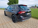 Volkswagen Tiguan 2.0 TSI 220 PS DSG 4MOTION Highline Hi... - VW Tiguan von privat