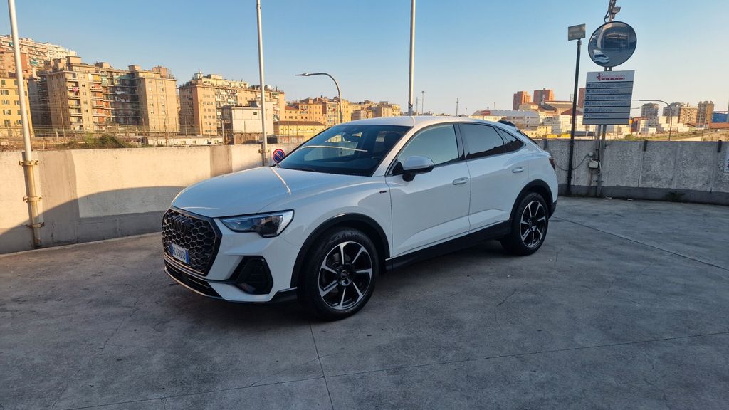 Image of Audi Q3