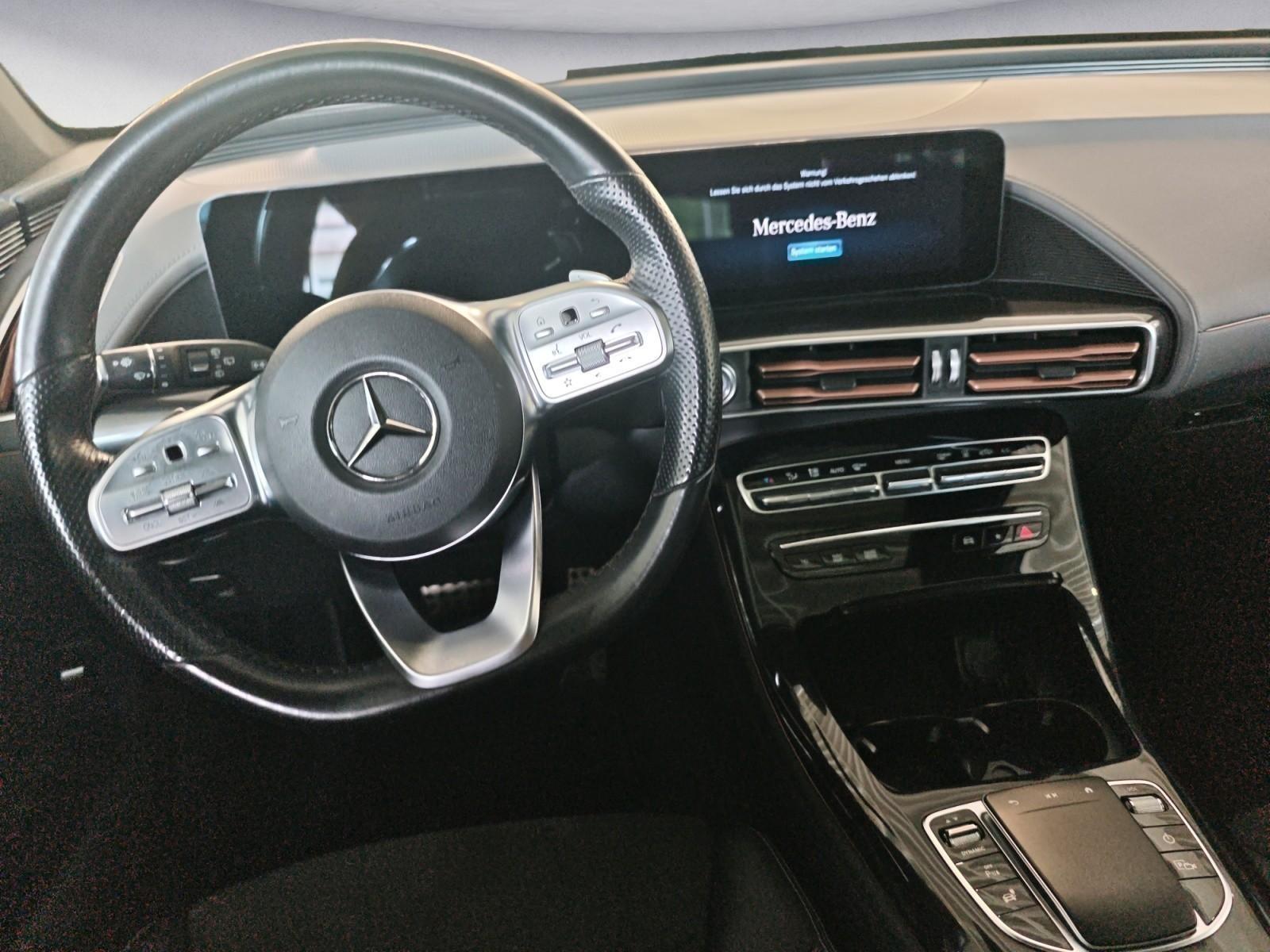 Mercedes-Benz EQC 400 4MATIC AMG Line Glasdach HeadUp