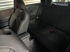 Fahrzeugabbildung MINI Cooper C 1,5 Sportautomatic John Cooper Works Tr