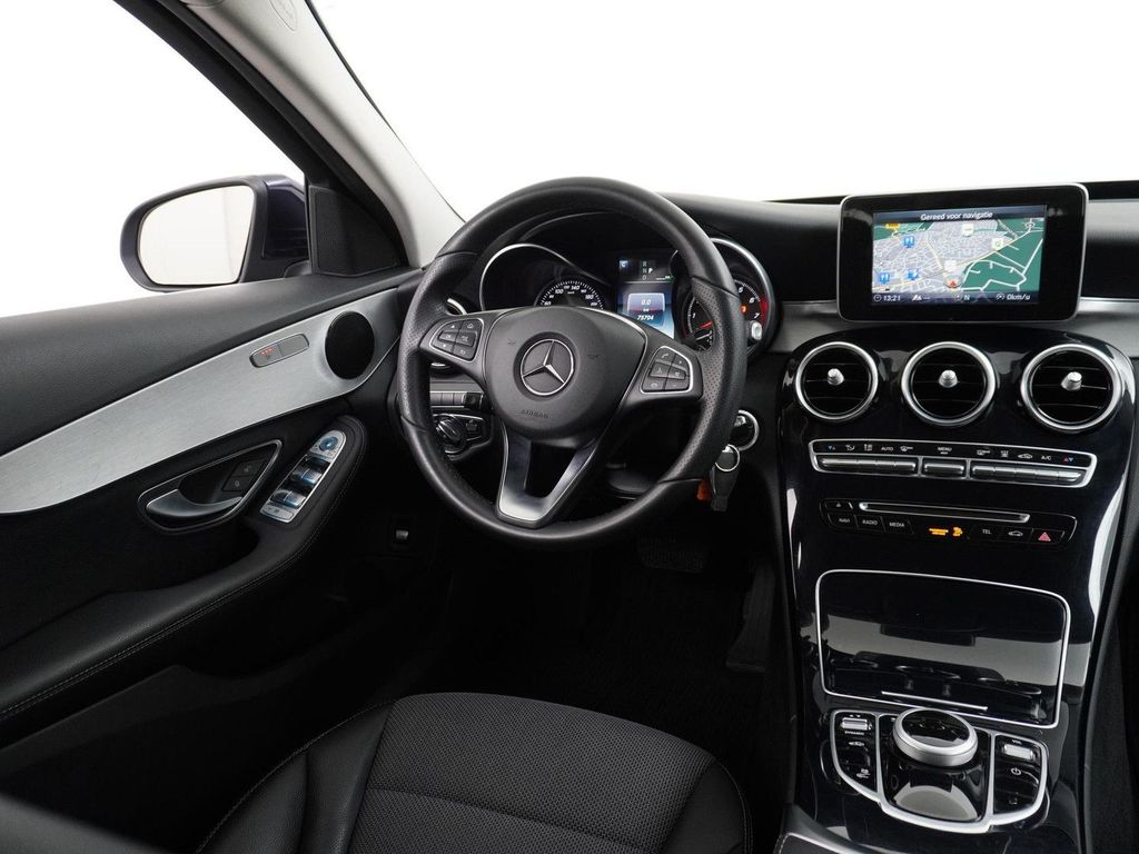 Mercedes-Benz C 350 Estate e AHK | navi | luftfederung |