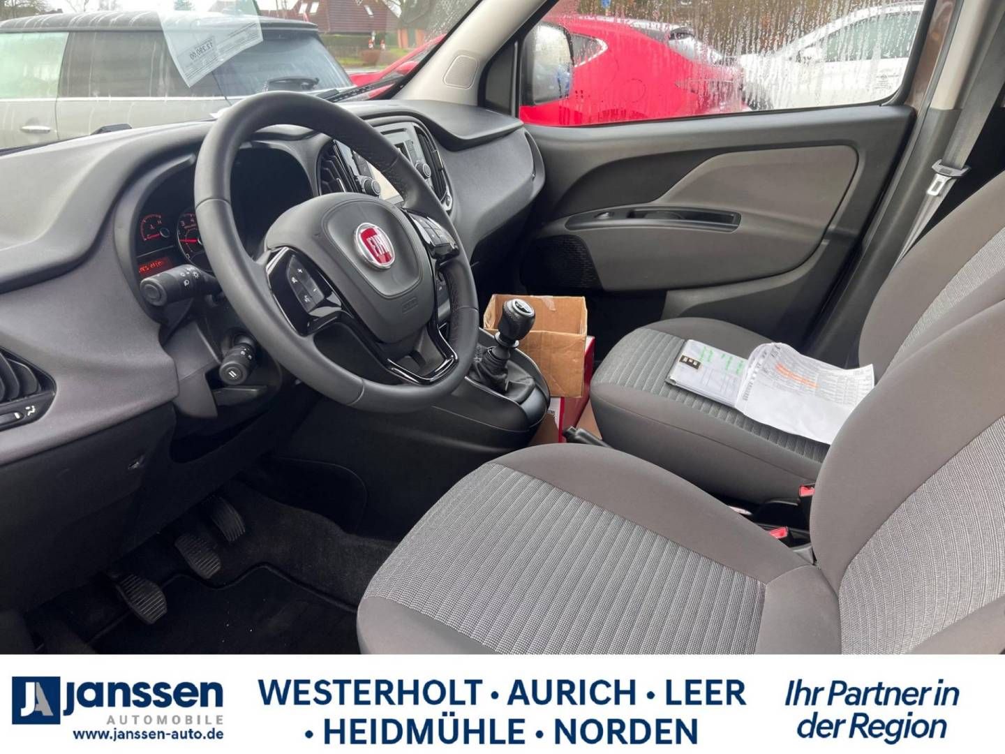 Fahrzeugabbildung Fiat Doblo 1.4 T-Jet 16V Natural Power Lounge