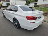 BMW M5 COMPETITION FACELIFT ACRAPOVIC B&O 2HAND VOLL - BMW M5 aus 2014