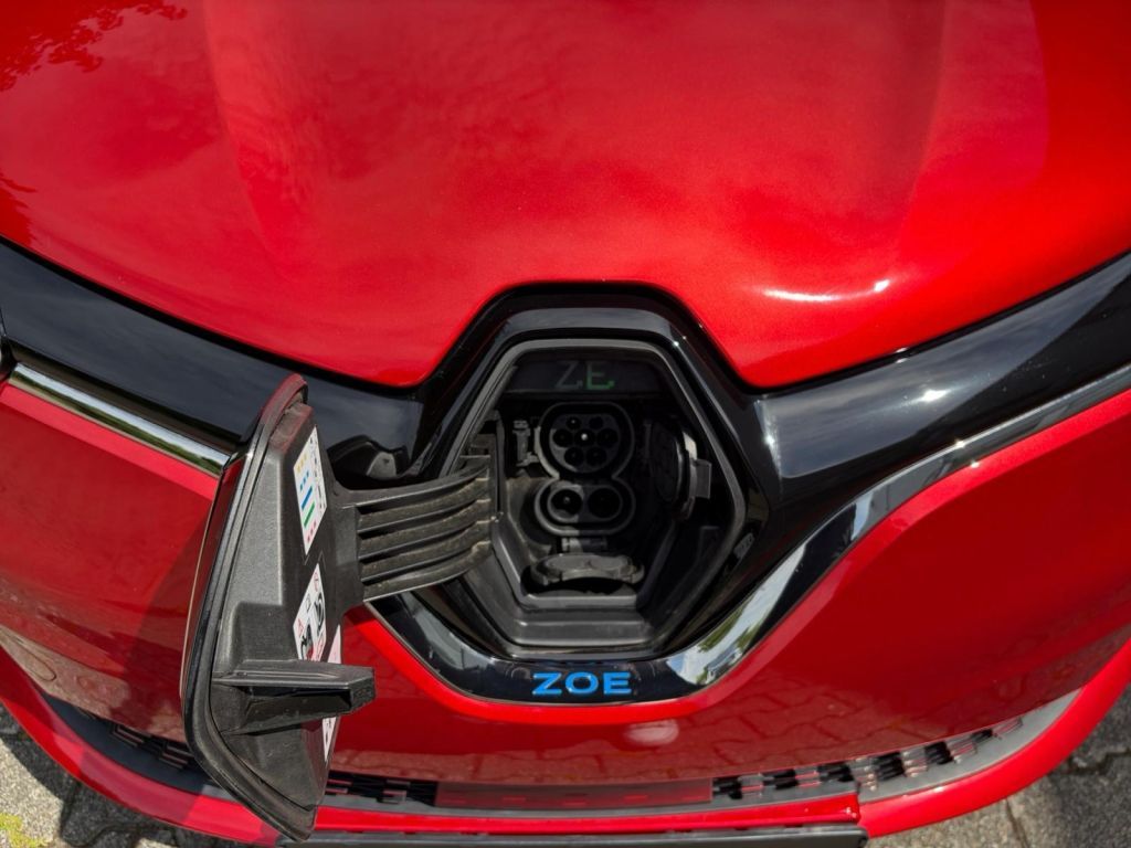RENAULT ZOE (mit Batterie) Z.E. 50 INTENS RENAULT ZOE (mit Batterie) Z.E. 50 INTENS