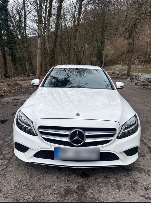 Image of Mercedes-Benz C 200