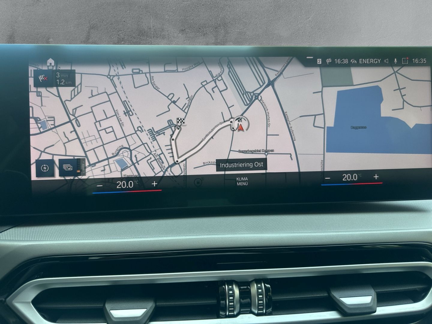 BMW 318 i Touring Navi Digitales Cockpit LED ACC El. foto 18