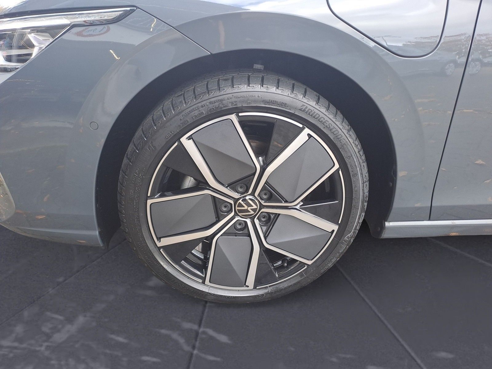 Volkswagen Golf - Bild 12