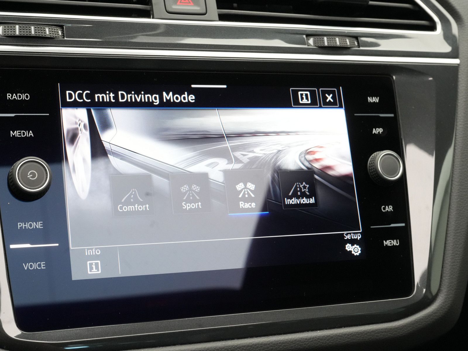Volkswagen Tiguan - Bild 19